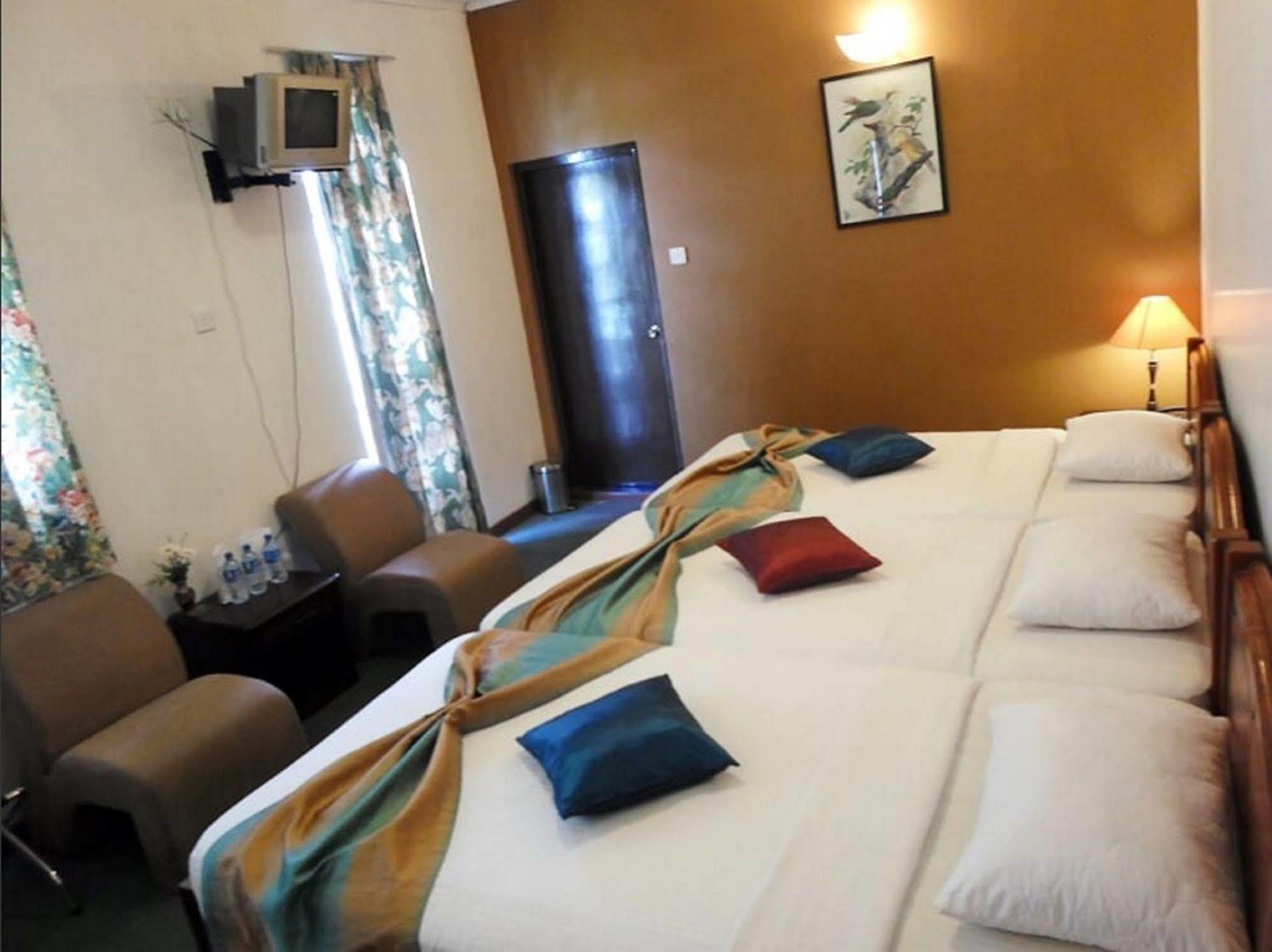 Binota Hotel Nuwara Eliya Kültér fotó